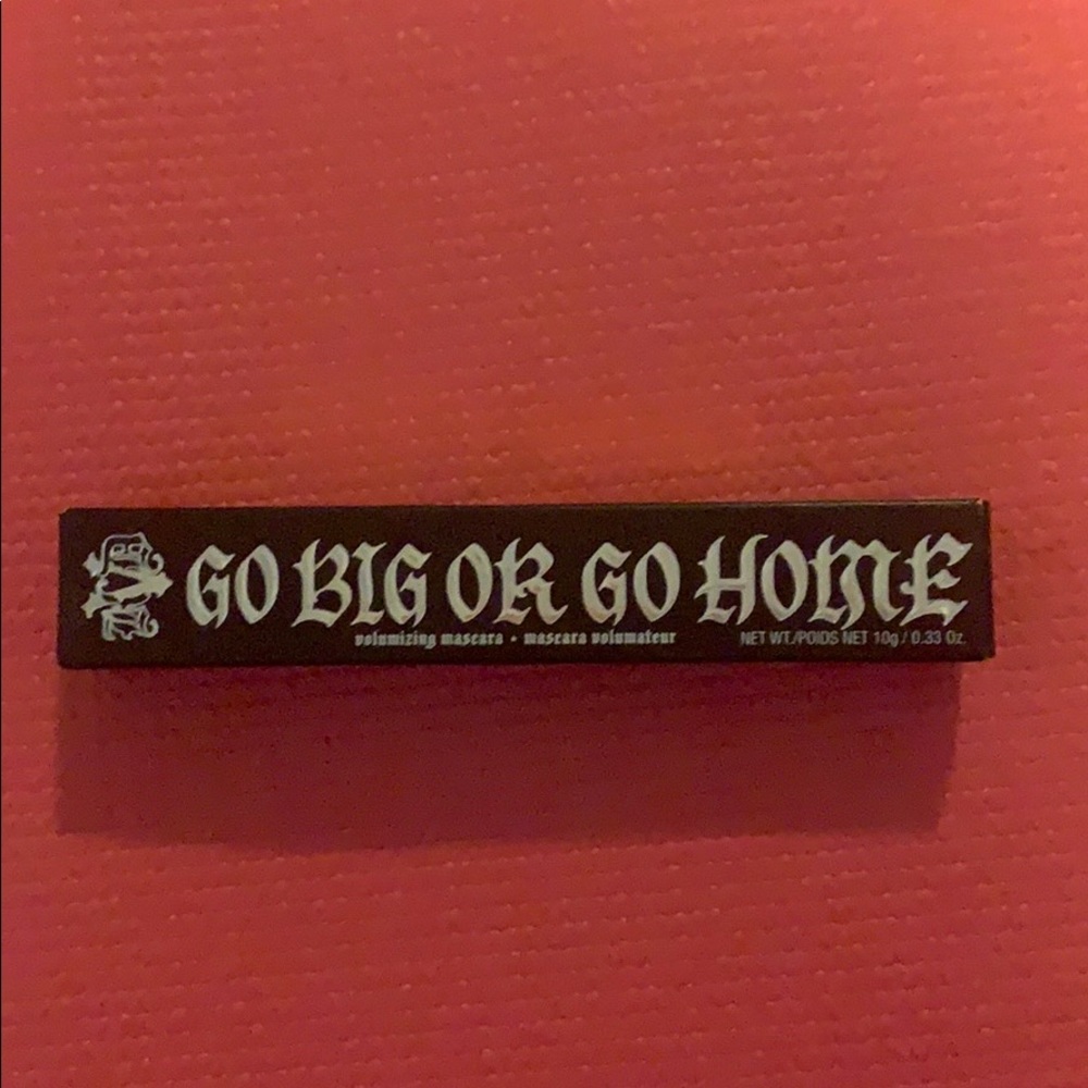 Kat Von D go big or go home volumizing mascara